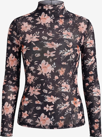 Usha Shirt in Zwart: voorkant