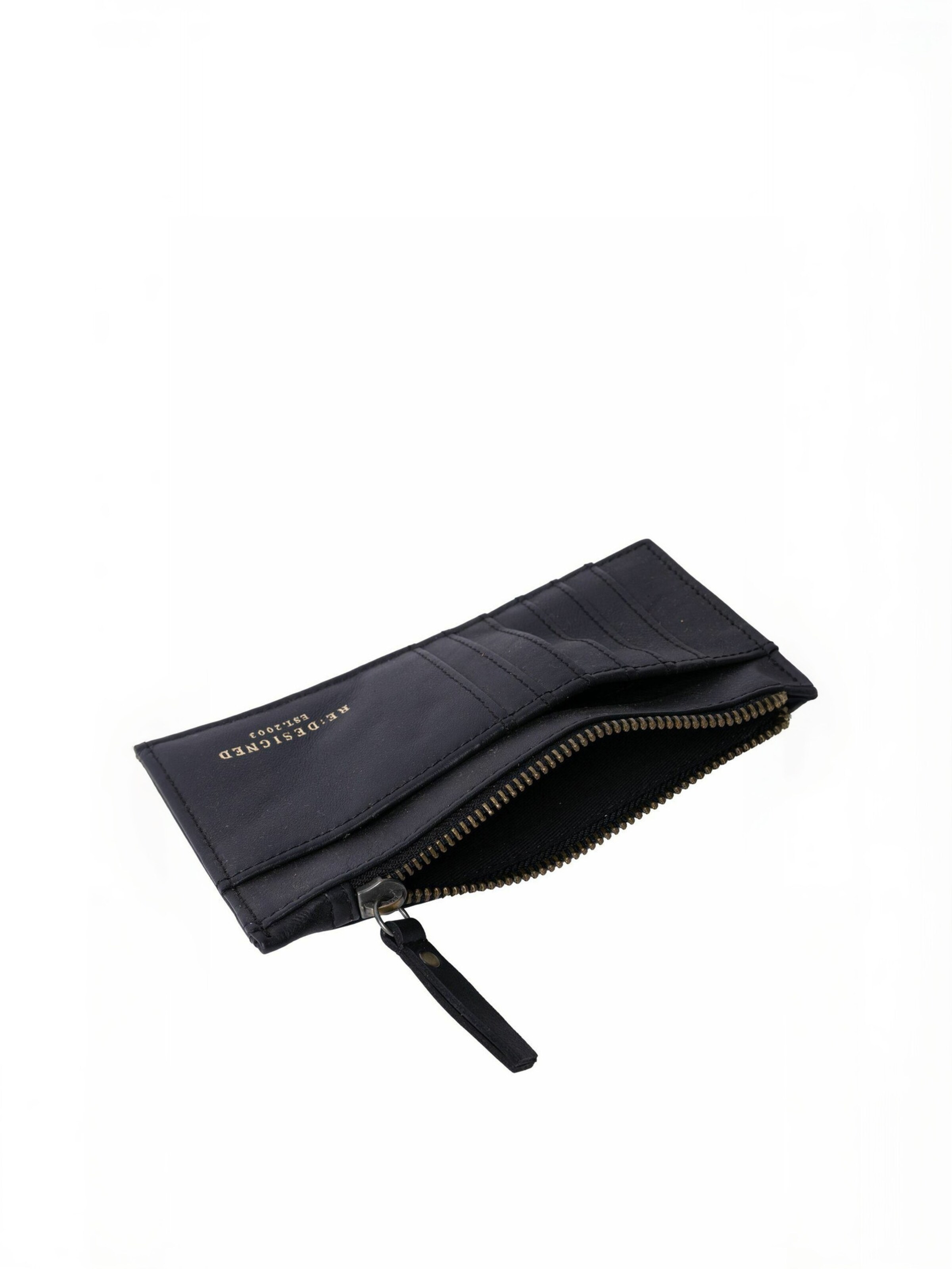 RE:DESIGNED Wallet ' Sonje ' in Black: front