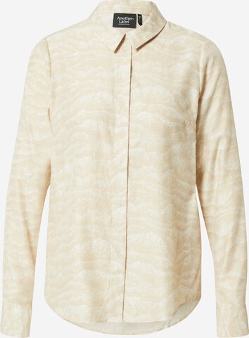 Camicia da donna 'Dreiser' di Another Label in beige: frontale