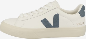 Baskets basses Veja en blanc : devant