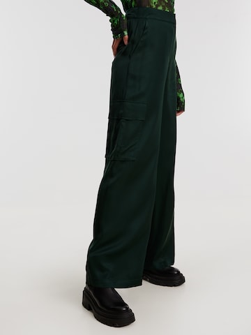 EDITED Wide leg Pants 'Malena' in Green: front