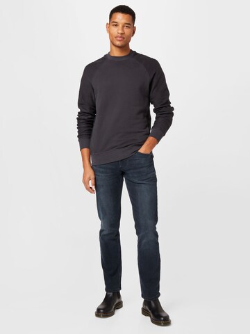 TOM TAILOR DENIM Sweatshirt in Grey