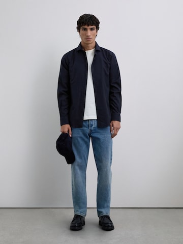 Scalpers Comfort Fit Hemd in Blau: Vorderseite