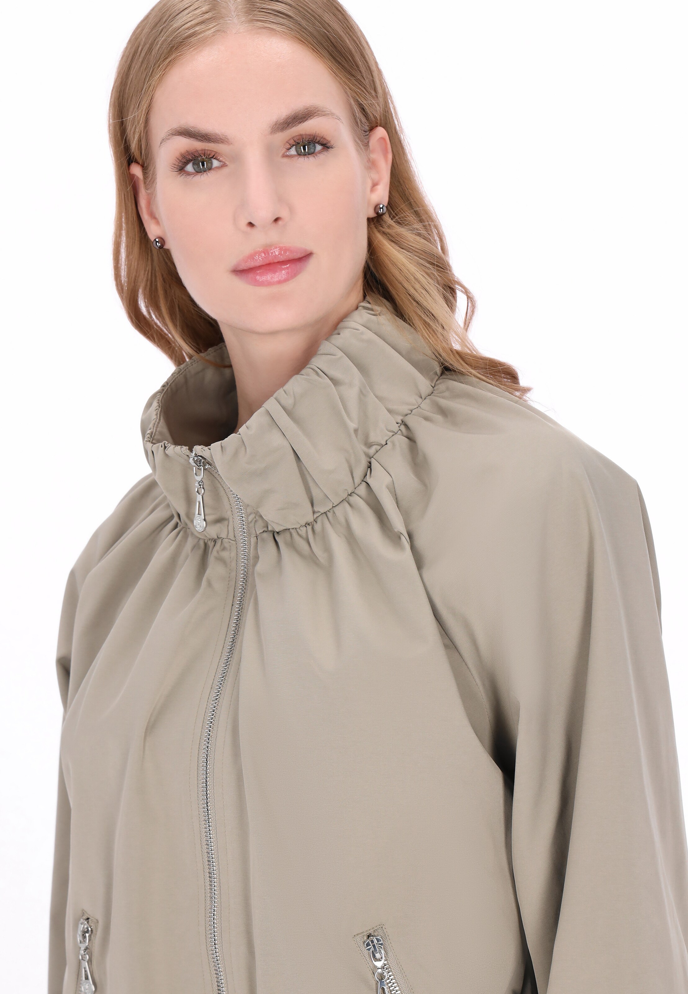 DreiMaster Klassik Between-Season Jacket 'Classic' in Beige