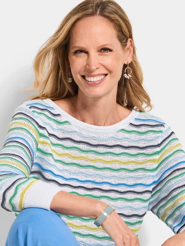 Goldner Pullover in Weiß