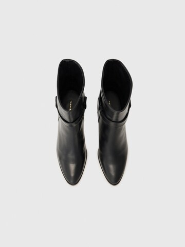 TOMMY HILFIGER Μποτάκι σε μαύρο