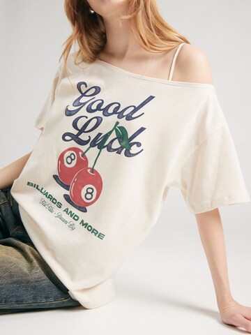 Maglietta di HOLLISTER in beige