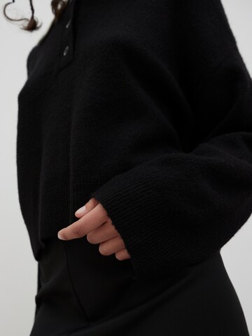 EDITED Sweter 'Jannah' w kolorze czarny
