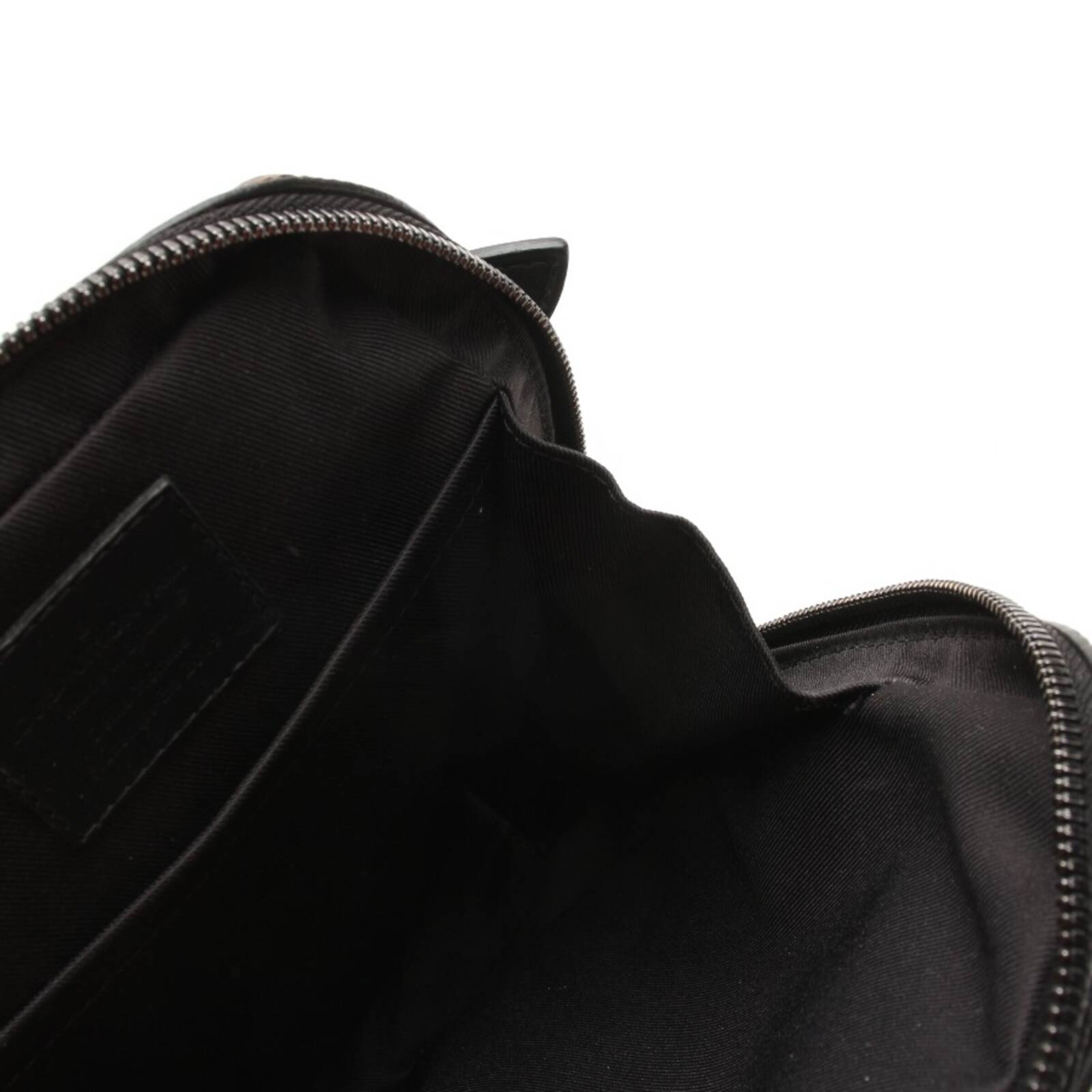 Louis Vuitton Bag in One size in Brown