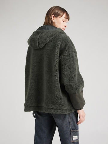 Pegador Sweatshirt 'RANA' in Green