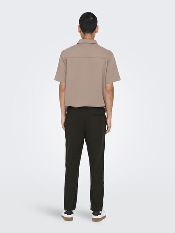 Tapered Pantaloni di Only & Sons in marrone