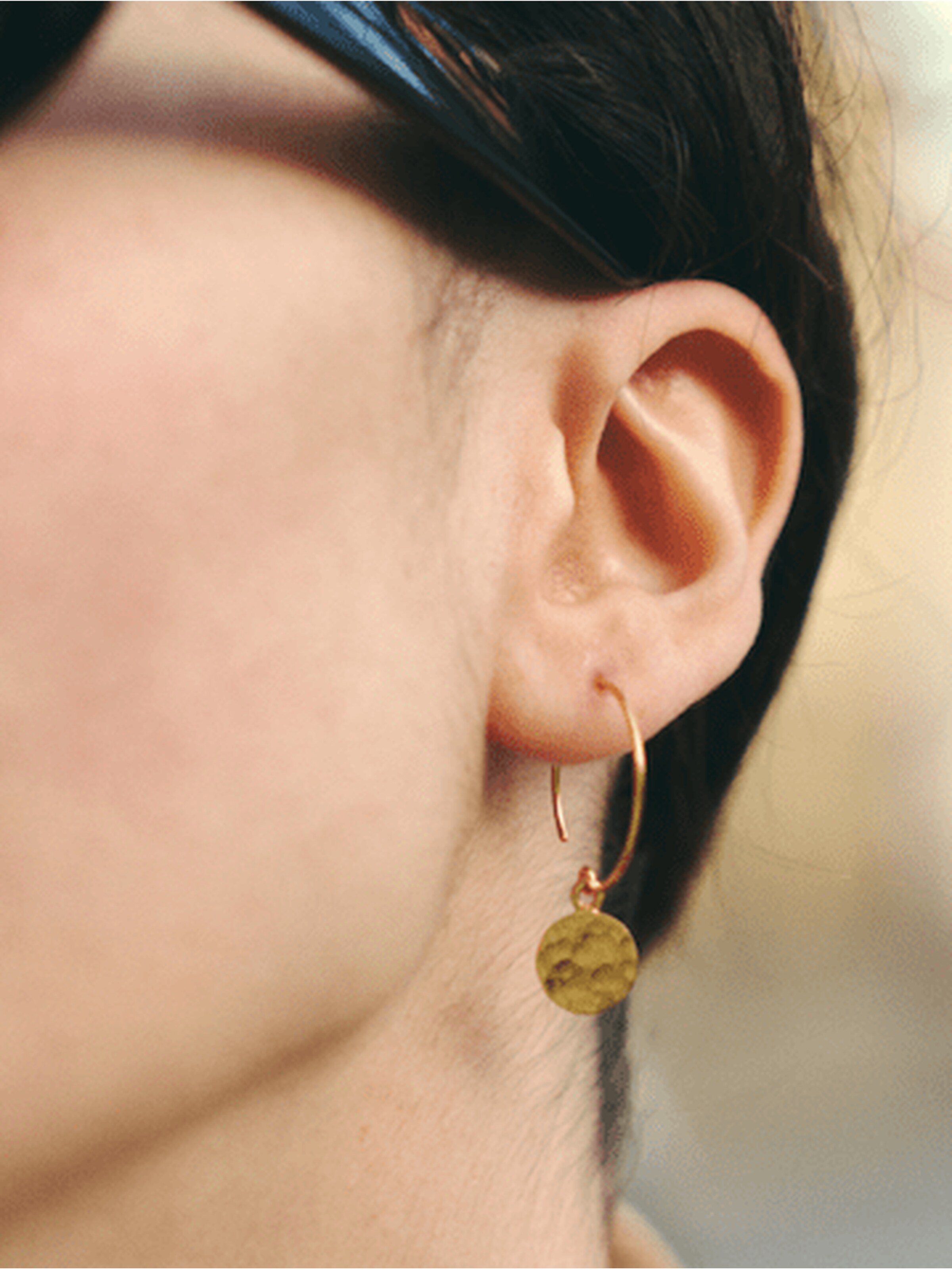 Orecchini 'Generosity' di Les Reines in oro