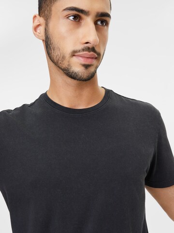 AÉROPOSTALE Shirt in Black