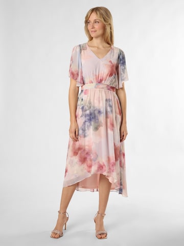 Robe de cocktail Marie Lund en rose : devant