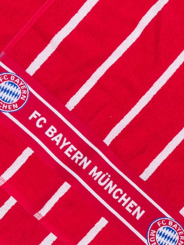 FC BAYERN MÜNCHEN Handtuch 'FC Bayern München' in Rot