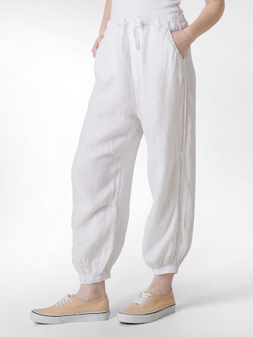 DEHA Tapered Trousers in White: front
