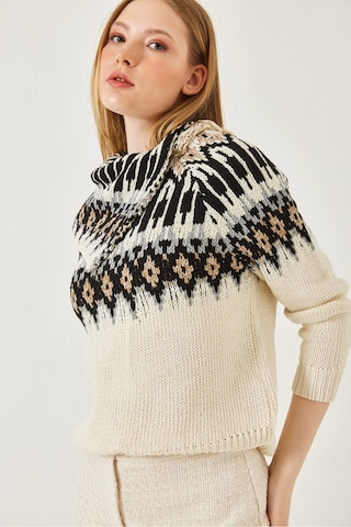 Pullover di Bianco Lucci in beige