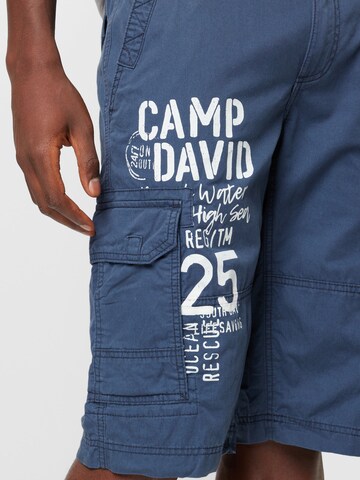 CAMP DAVID Regular Shorts 'Skater' in Blau