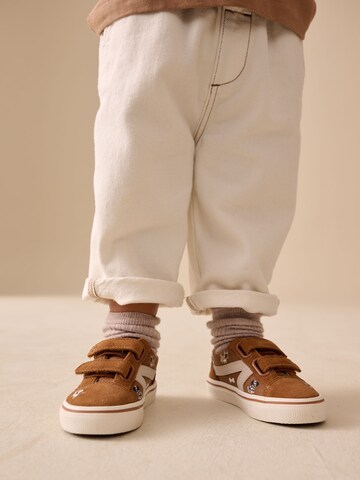 Next Кроссовки в Коричневый: спереди