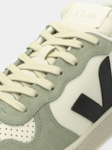 Veja Sneakers laag 'V-10 Prime' in Groen