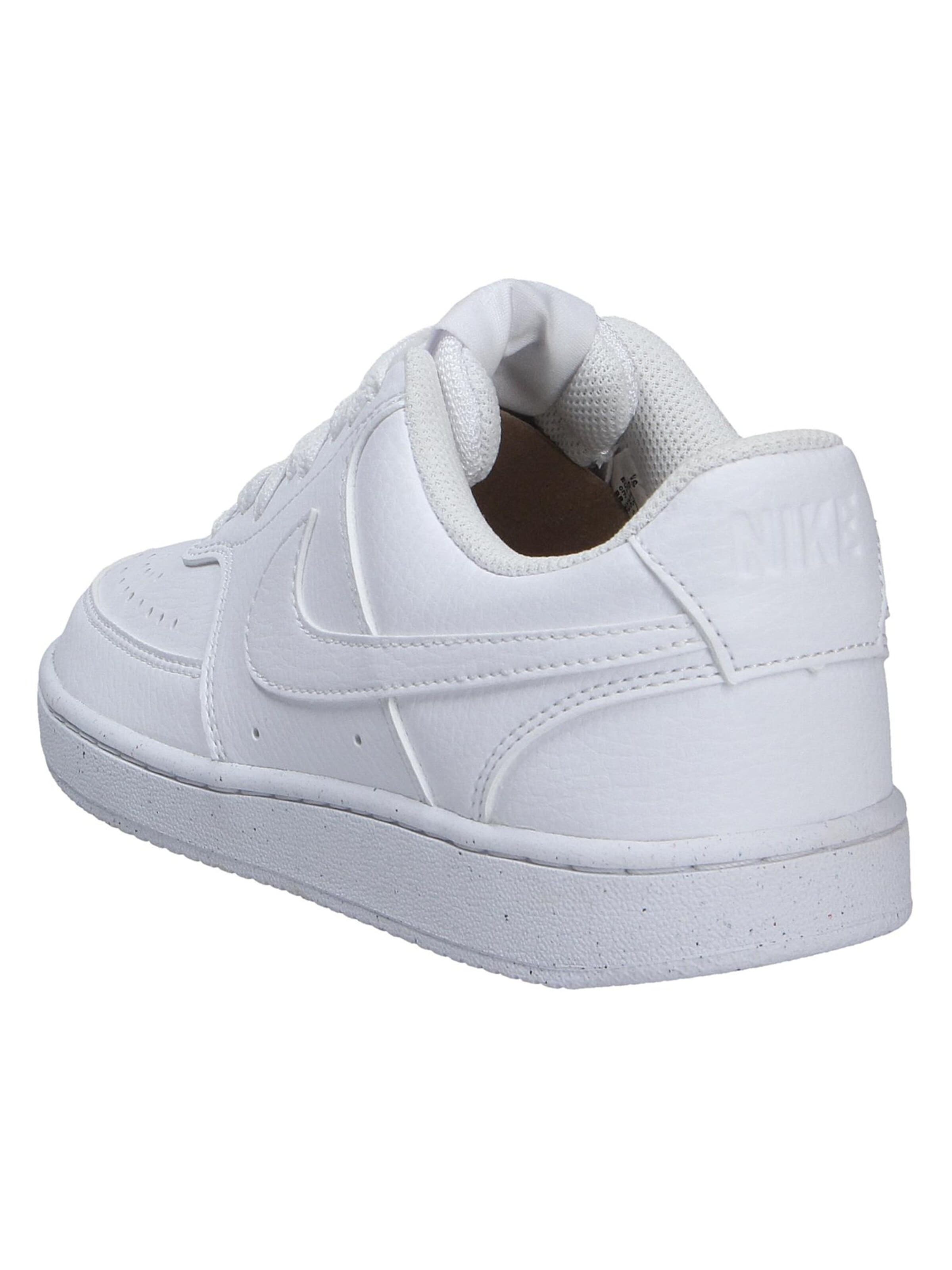 NIKE Sneaker 'Court Vision' in Weiß