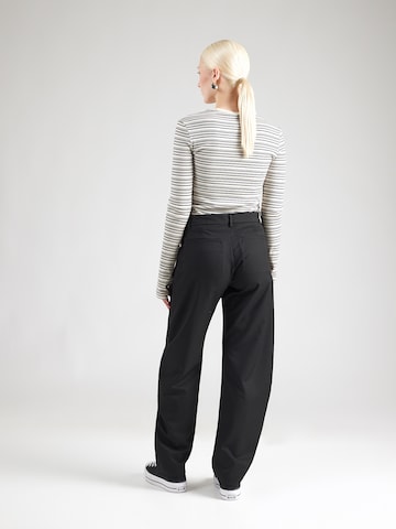 Monki Loose fit Pleat-Front Pants in Black