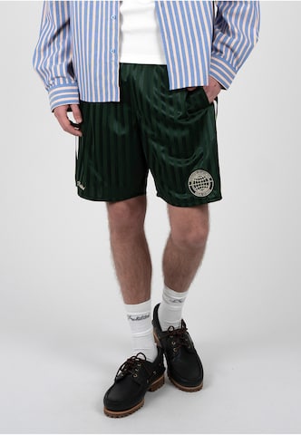 Prohibited Regular Pants 'Breakline' in Green