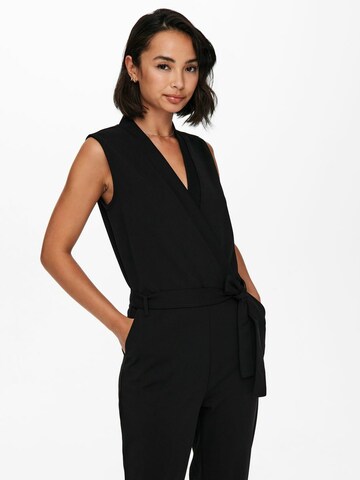 Tuta jumpsuit di JDY in nero