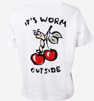 Kleinigkeit Shirt 'Big Worm' in White: front