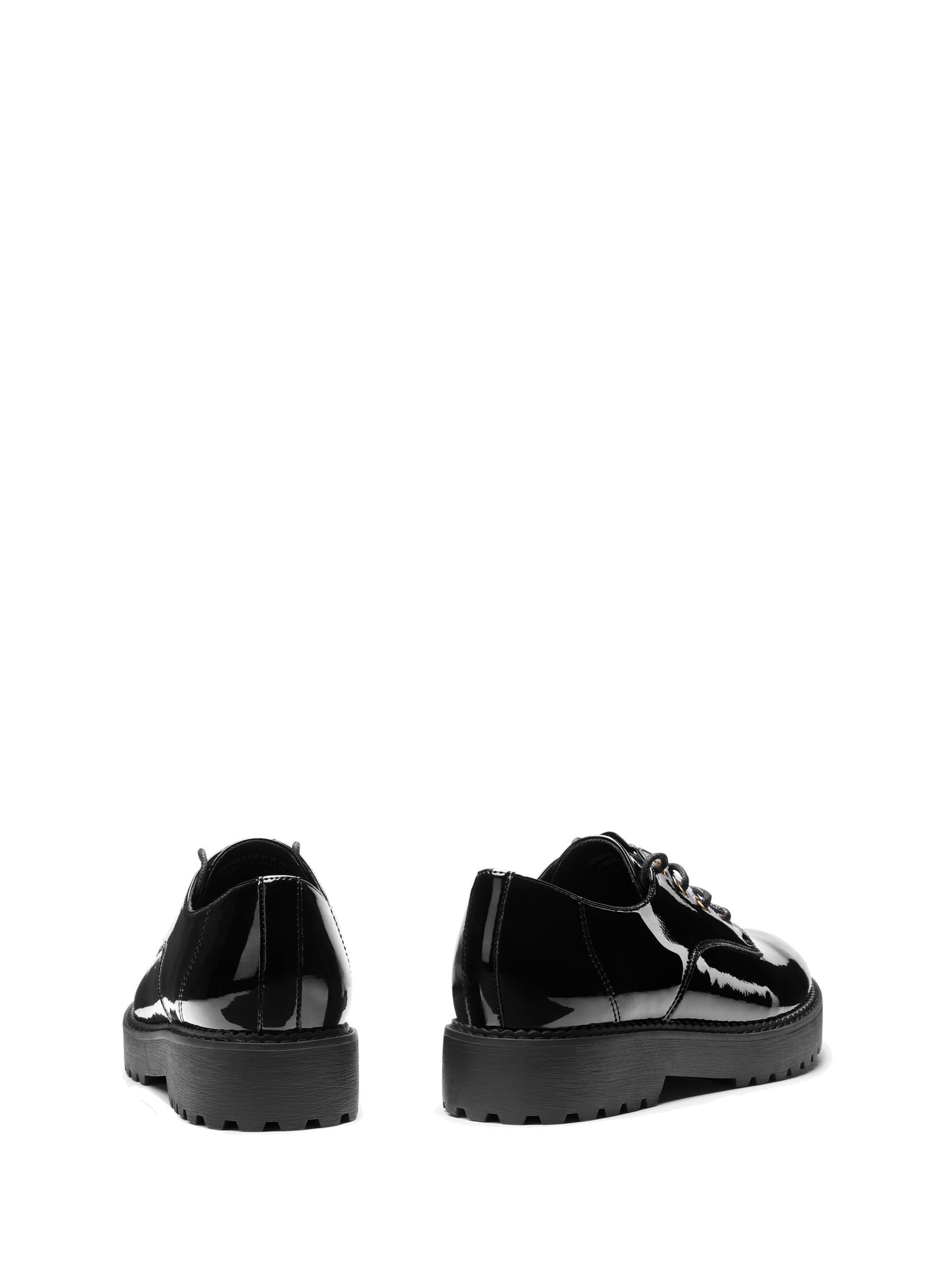 Dream Pairs Lace-up shoe in Black