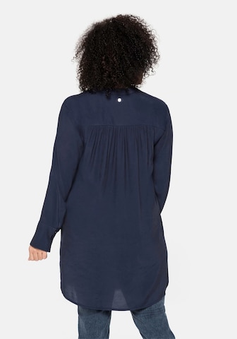 SHEEGO Blouse in Blue