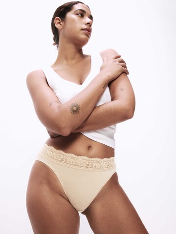 Marks & Spencer Panty in Pink: front