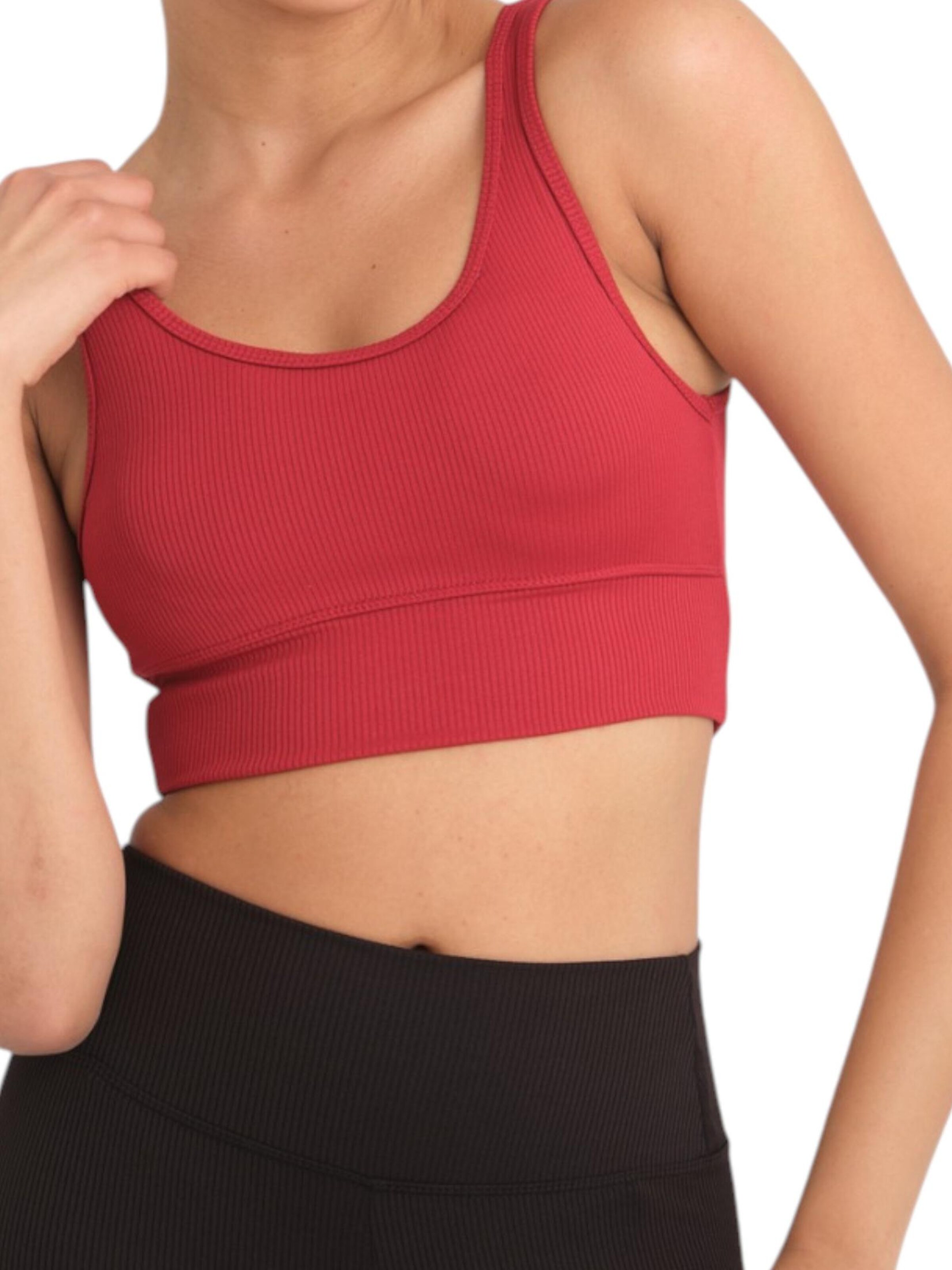 fashionshowcase Sportsoverdel 'FlexiFit' i rød