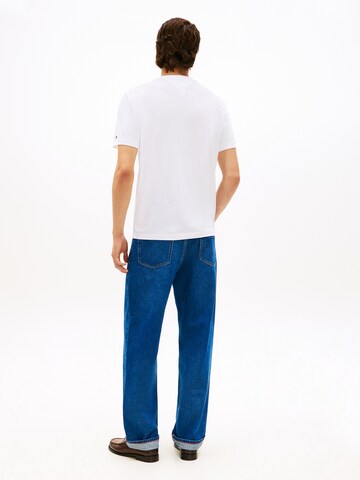 Tricou de la TOMMY HILFIGER pe alb