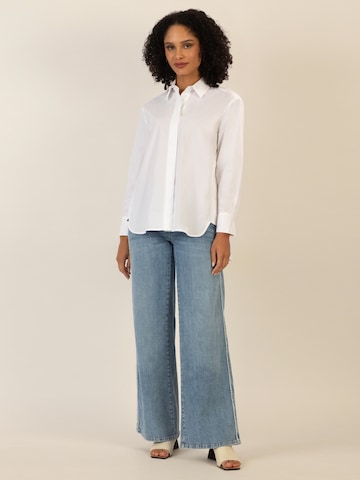 mint & mia Blouse in White