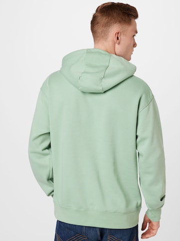 BURTON MENSWEAR LONDON Sweatshirt in Grün