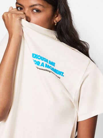 Bershka Shirt in White