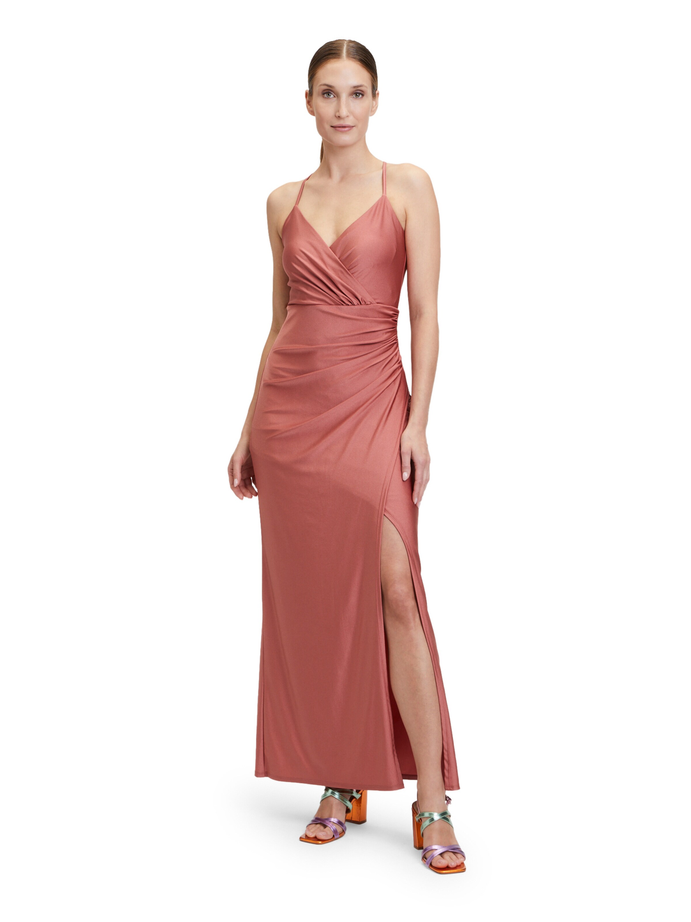 Robe de soirée Vera Mont en marron : devant