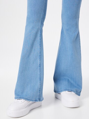 HOLLISTER Flared Jeans in Blau