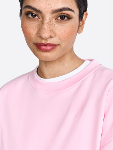 Rich & Royal - Sweatshirt em rosa