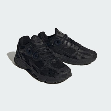 ADIDAS ORIGINALS Platform trainers 'Astir' in Black