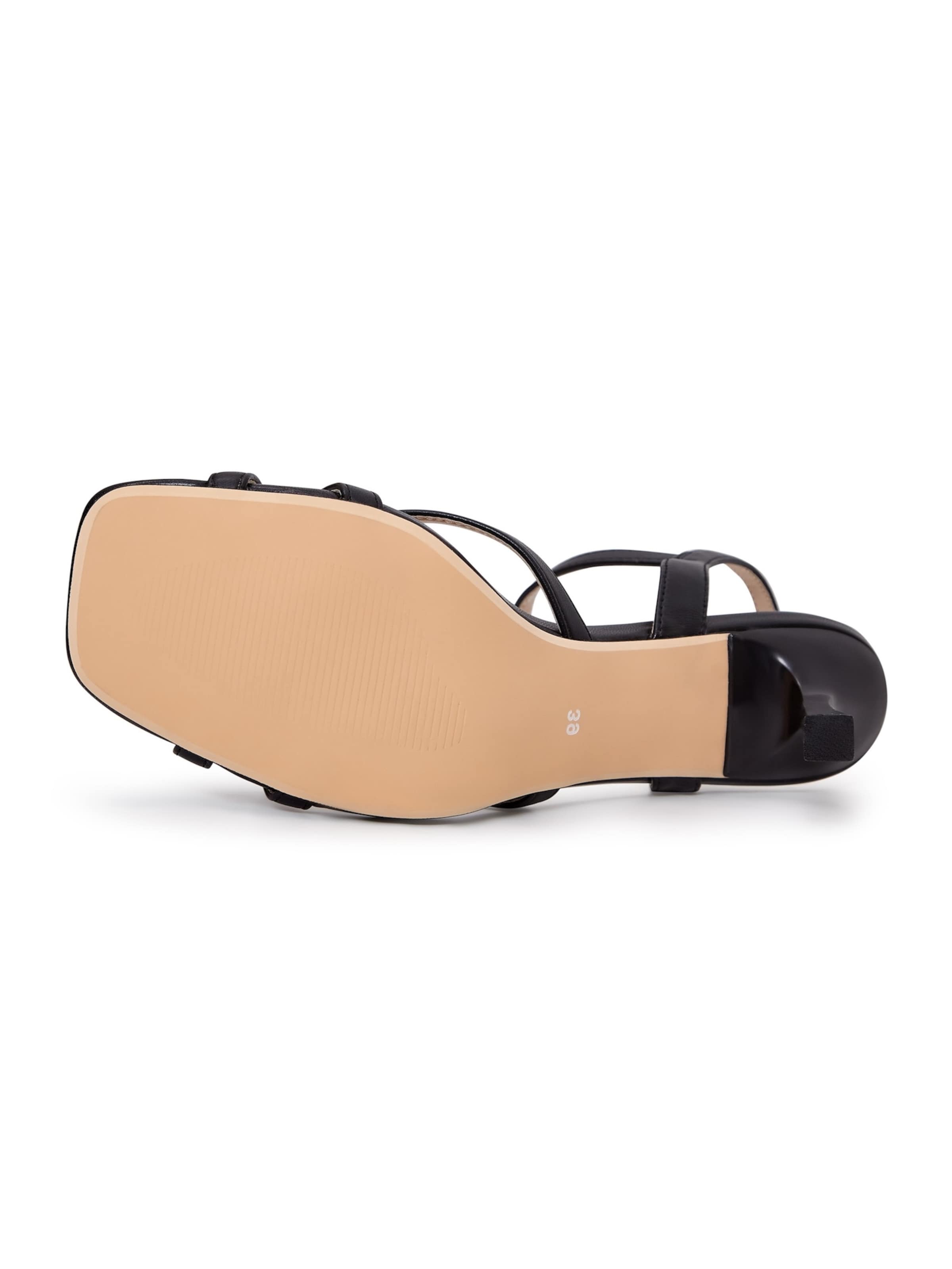 CESARE GASPARI Sandals in Black