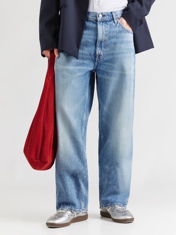 Calvin Klein Jeans Baggy Jeans in Blue: front