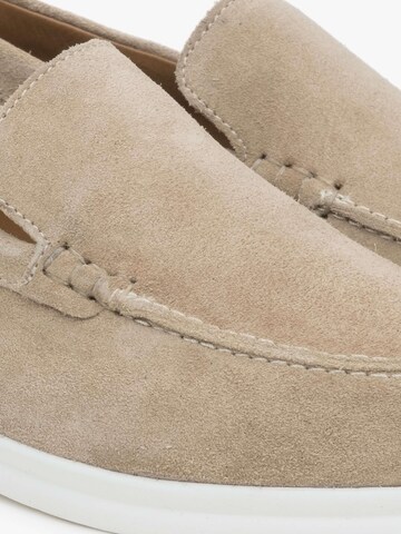 Estro Moccasins in Beige