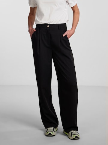 PIECES Wide leg Pleat-front trousers in Black: front