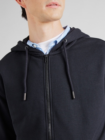 BLEND Суичъри с качулка 'BHBRODY' в черно