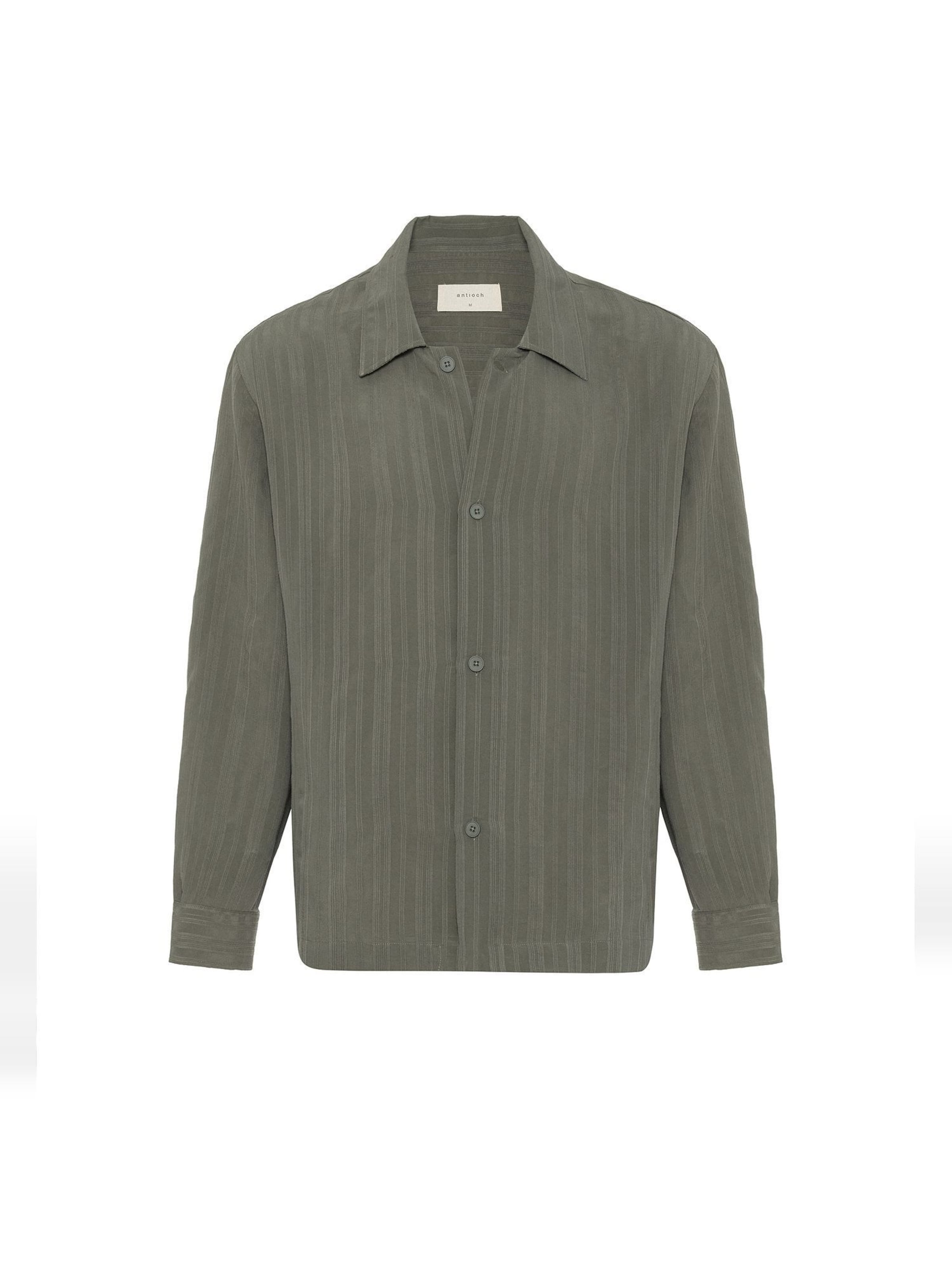 Antioch Средняя посадка Рубашка в Зеленый: спереди