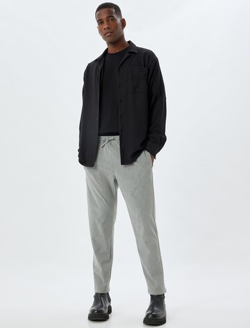 Koton Regular Broek in Grijs