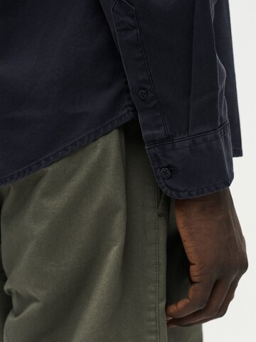 Carhartt WIP Regularny krój Koszula 'Bolton' w kolorze niebieski