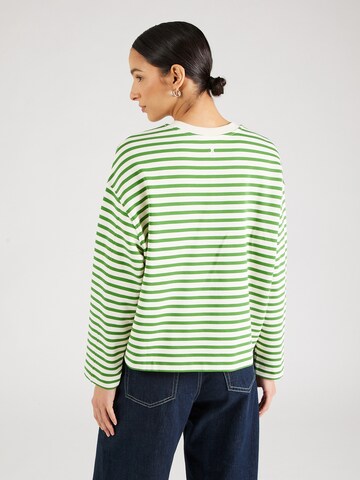 Sweat-shirt ARMEDANGELS en vert